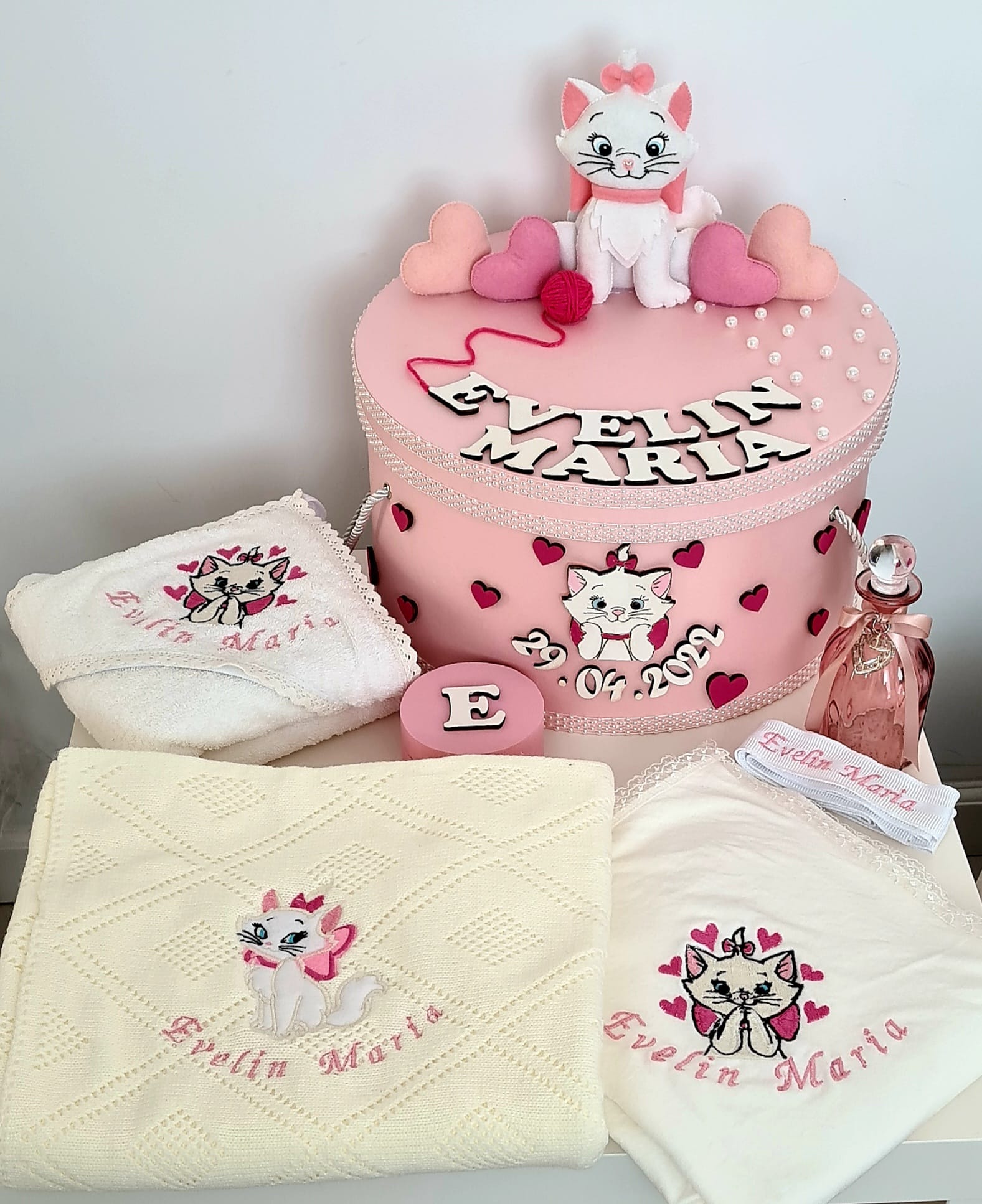 Trusou Pisica Maria 2